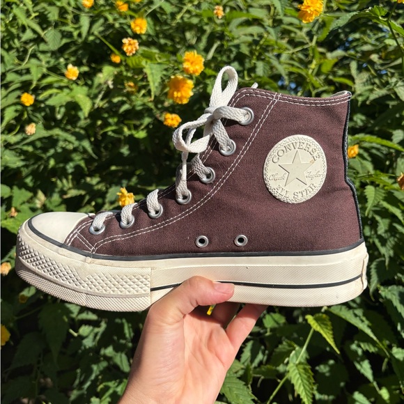 Converse Embroidered "California Poppy" High-Top Brown Platform Sneakers - Picture 5 of 6